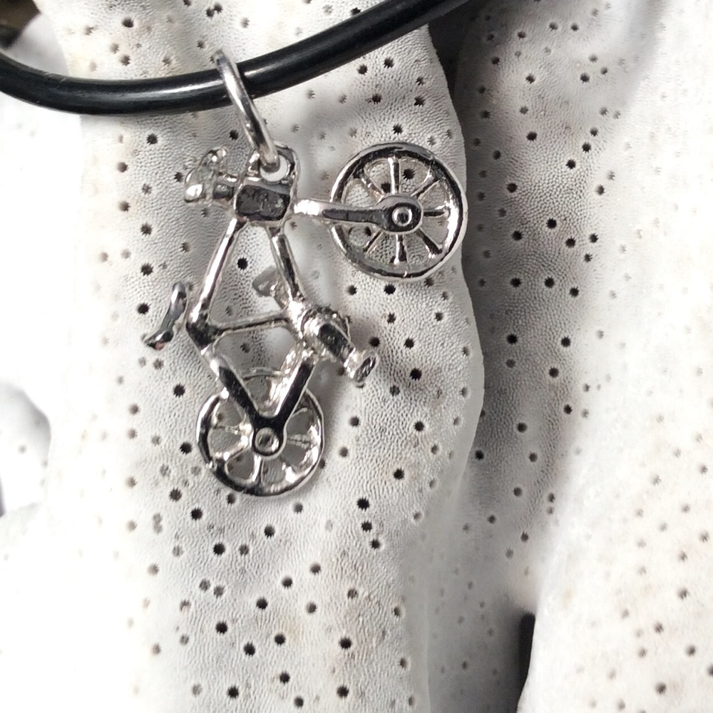 Sterling Silver Bicycle/Bike pendant or charm